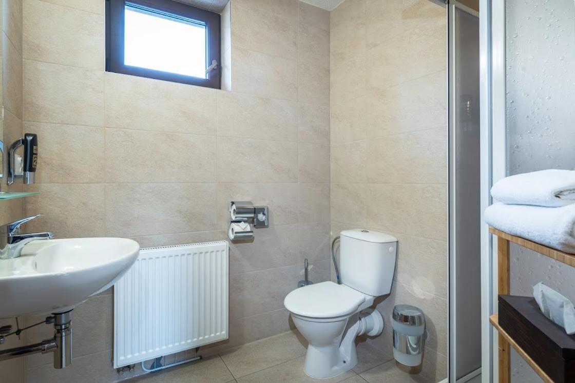 Apartmanovy Dom Vila Maros Pavčina Lehota 外观 照片