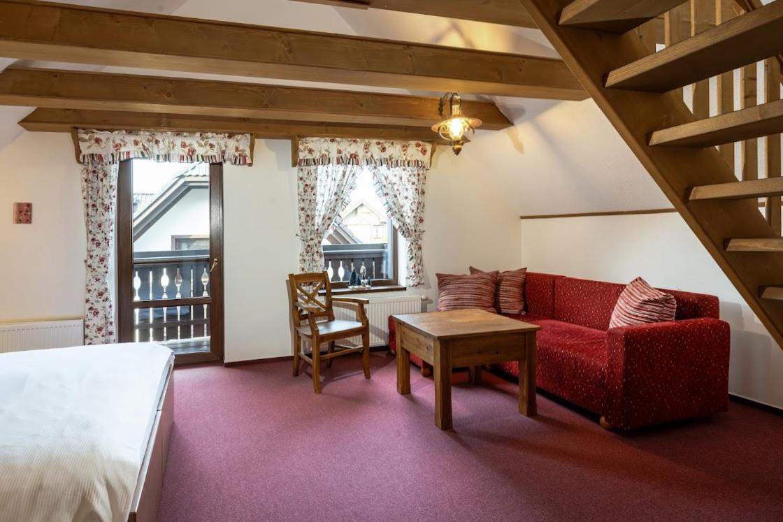 Apartmanovy Dom Vila Maros Pavčina Lehota 外观 照片