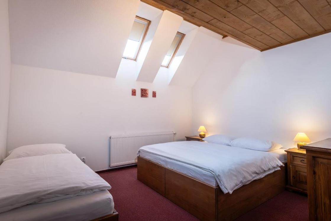 Apartmanovy Dom Vila Maros Pavčina Lehota 外观 照片